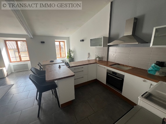 location appartement EYGUIERES 3 pieces, 73m