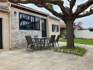 Vente  EYGUIERES maison  villa 5 pieces, 110m2 habitables, a EYGUIERES